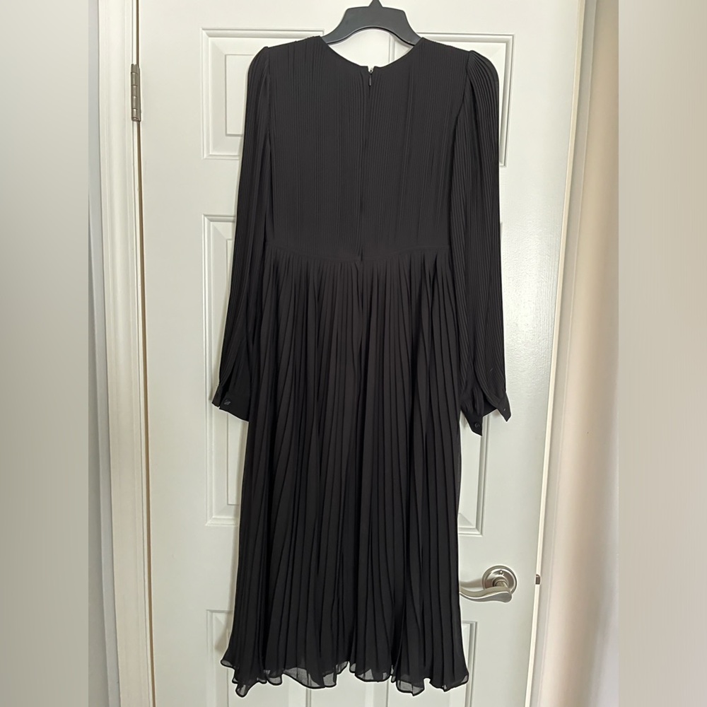 NWT Michael Kors pleated black midi dress - Picture 3 of 6